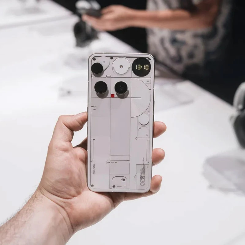 گوشی موبایل ناتینگ مدل Phone 3 دو سیم‌کارت ظرفیت 512 گیگابایت و رم 16 گیگابایت