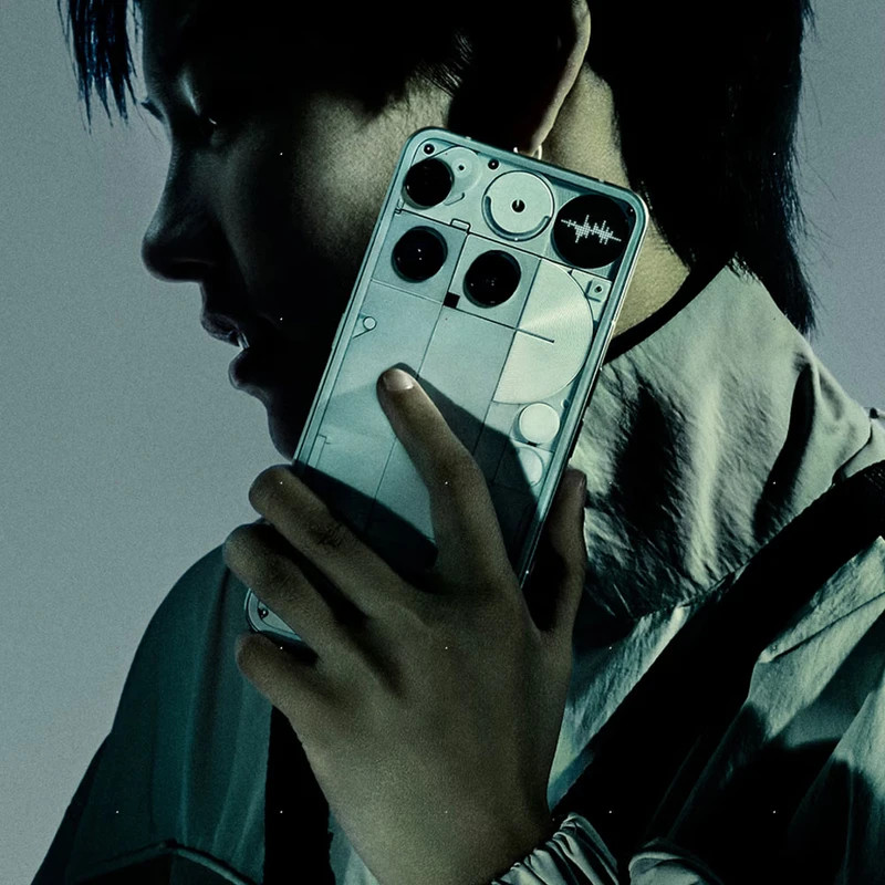 گوشی موبایل ناتینگ مدل Phone 3 دو سیم‌کارت ظرفیت 512 گیگابایت و رم 16 گیگابایت