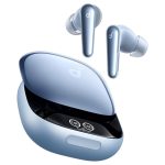 هدفون بلوتوثی انکر مدل Liberty 4 Pro دارای نویز کنسلینگ فعال (ANC)، درگاه شارژ USB Type-C، با قابلیت اتصال به چند دستگاه، پشتیبانی از فرمان لمسی، نمایشگر روی صفحه محفظه شارژ، نشانگر LED، مقاومت در برابر رطوبت و عرق - Image 3